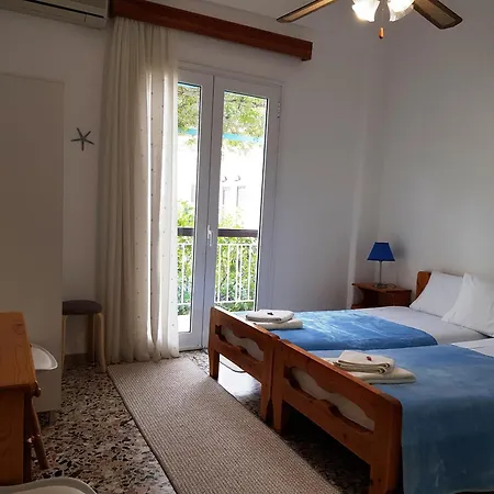 Blue Sky Apartments & Rooms Xiropigado Room photo